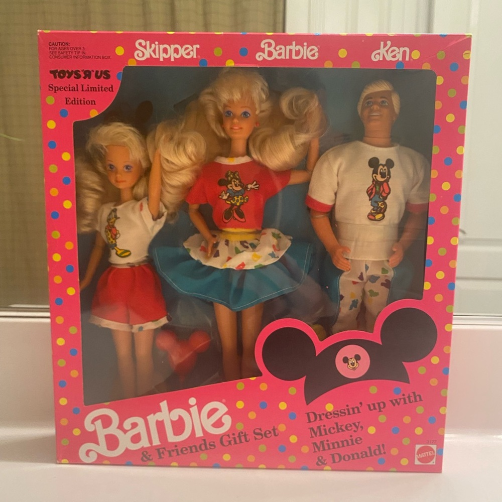Barbie & Friends Gift Set - Limited Edition